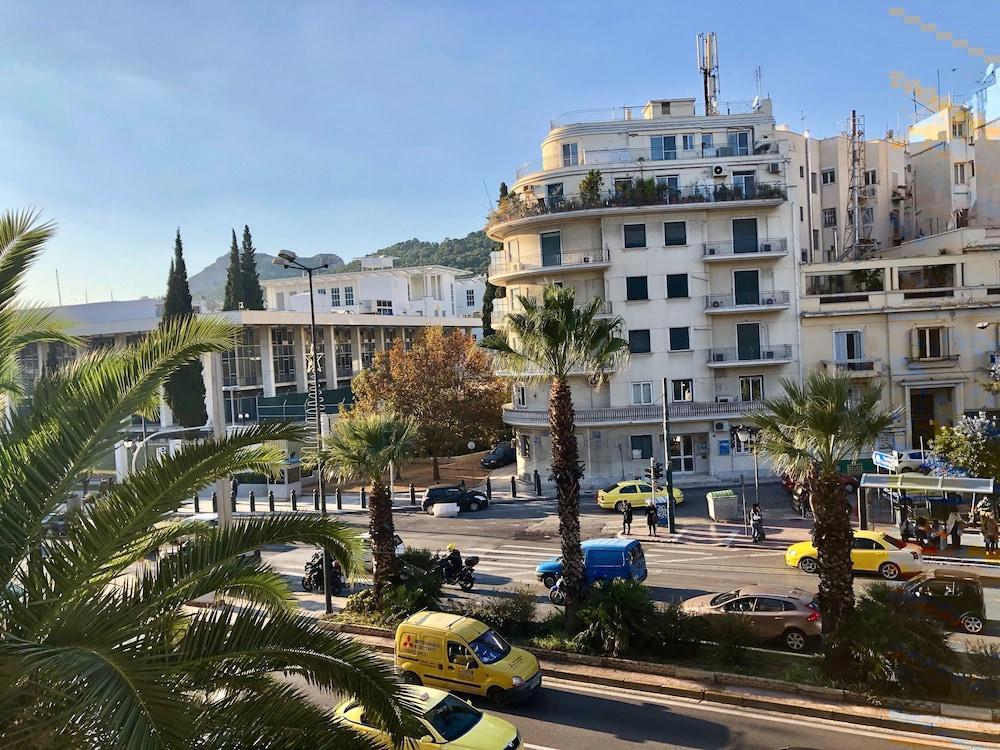 Chic Central Athens Apartment At Mavilli Sq. Exteriör bild